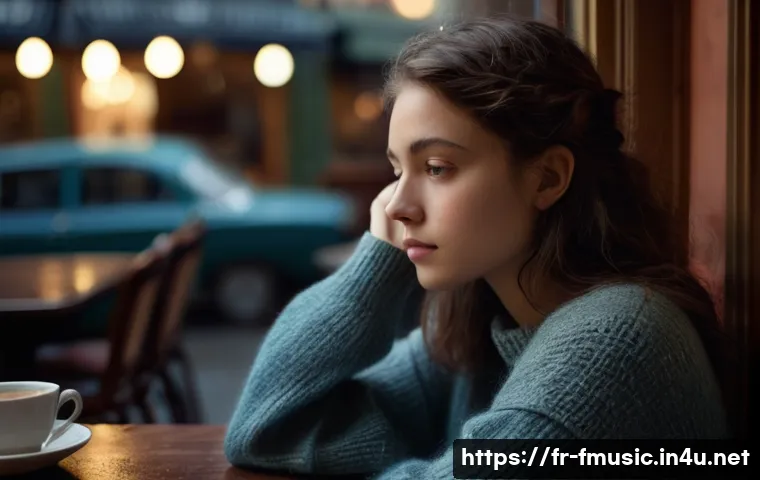 레디오헤드의 Creep 원곡과 리메이크 사례 - **Prompt: The Quiet Outsider**
    A lone young woman, dressed in a simple, slightly oversized sweat...